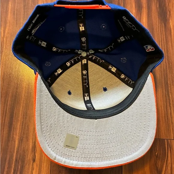 New Era Knicks Snapback in Blue and Orange - Picture 4 of 4